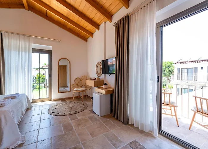 Hatica By Fora Alacati Çeşme