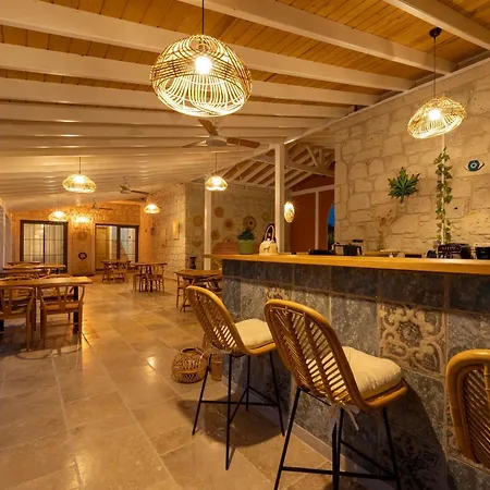 Hatica By Fora Alacati Cesme