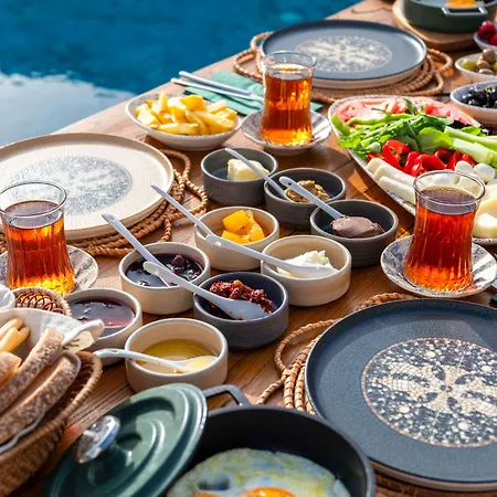 Hatica By Fora Alacati Hotel