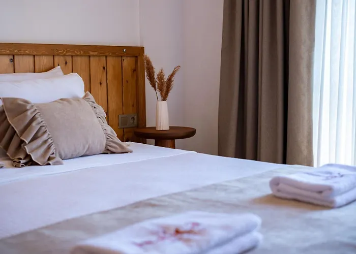 Hatica By Fora Alaçatı