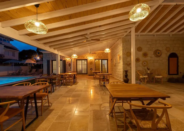 Hatica By Fora Alaçatı